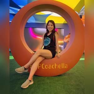 Meet your Posher, Kelley